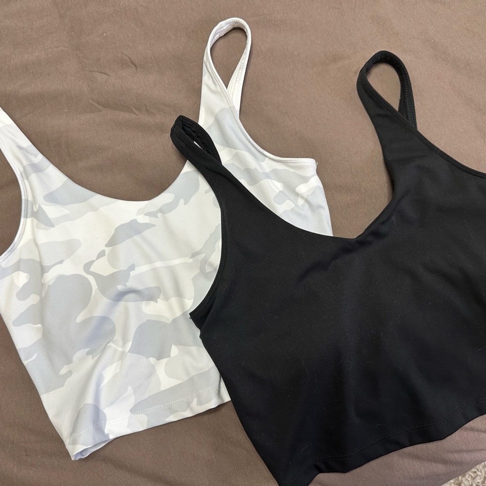 90 Degree By Reflex Everyday Cloud Support Crop Tank with Built-in Bra